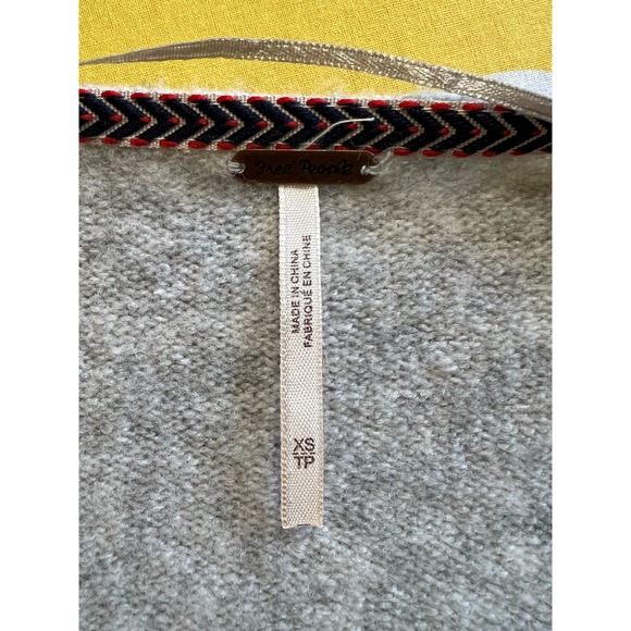 Free People Deep V-Neck Oversized Sweater Wool Linen Blend Size XS - Picture 4 of 9